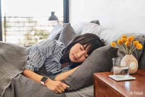 Factores que pueden afectar un buen descanso Fitbit